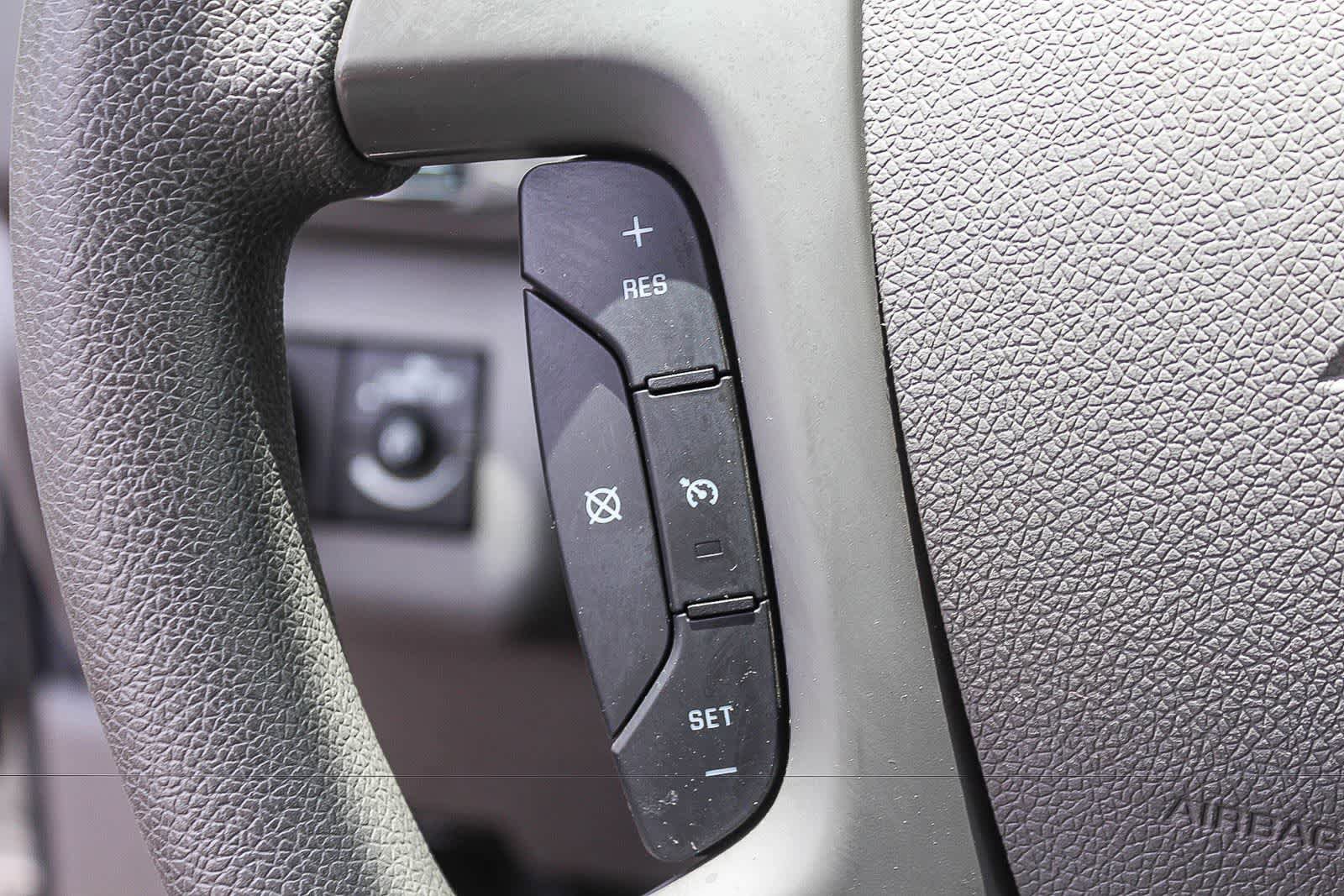 Used 2015 Chevrolet Traverse LS FWD image 29