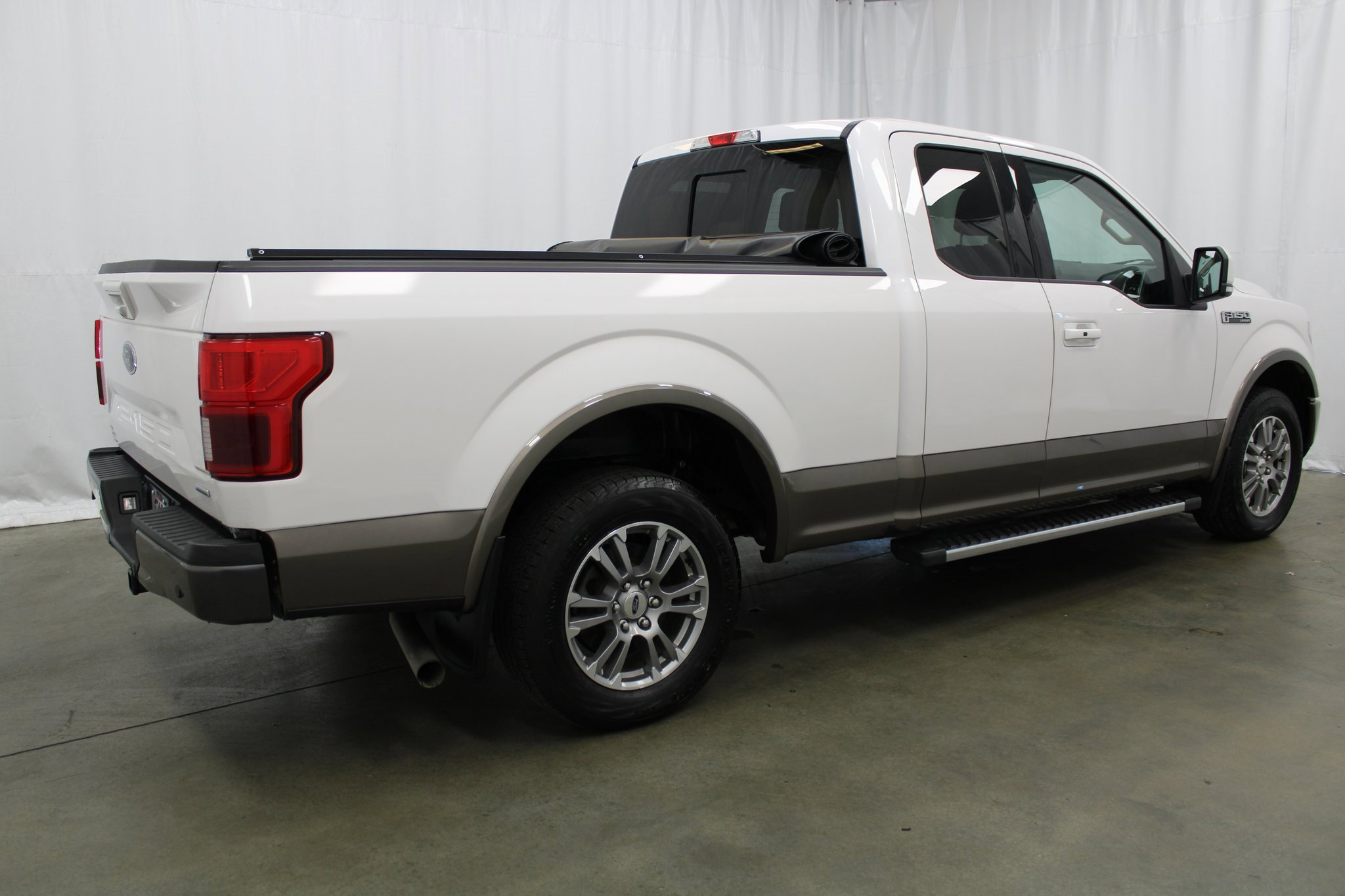 Used 2018 Ford F150 Lariat w/ Equipment Group 501A Mid image 6