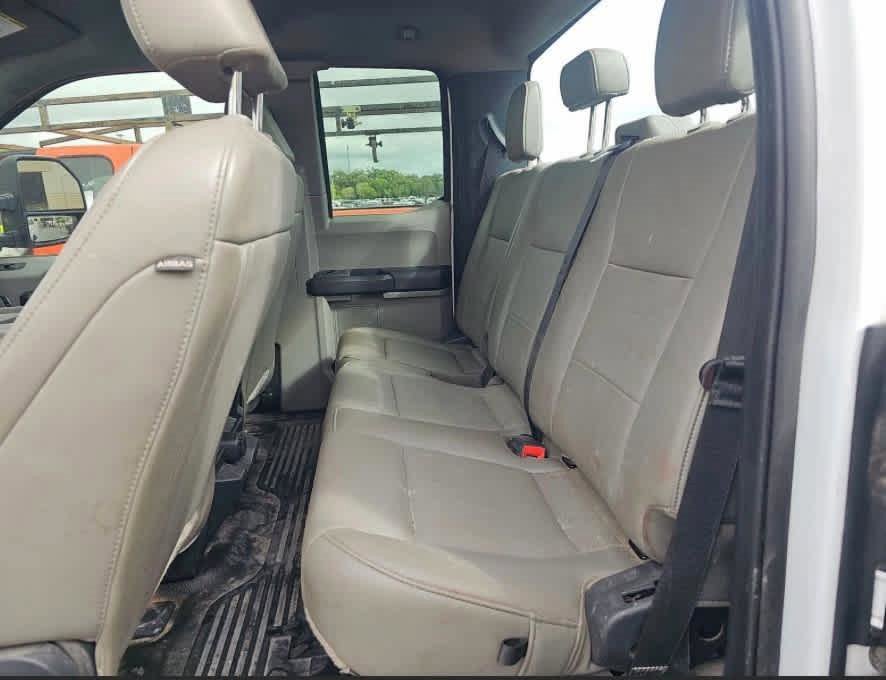 Used 2022 Ford F250 XL w/ Power Equipment Group AWD/4WD image 5