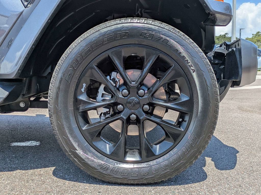 Used 2021 Jeep Wrangler Unlimited Sahara w/ Cold Weather Group image 11