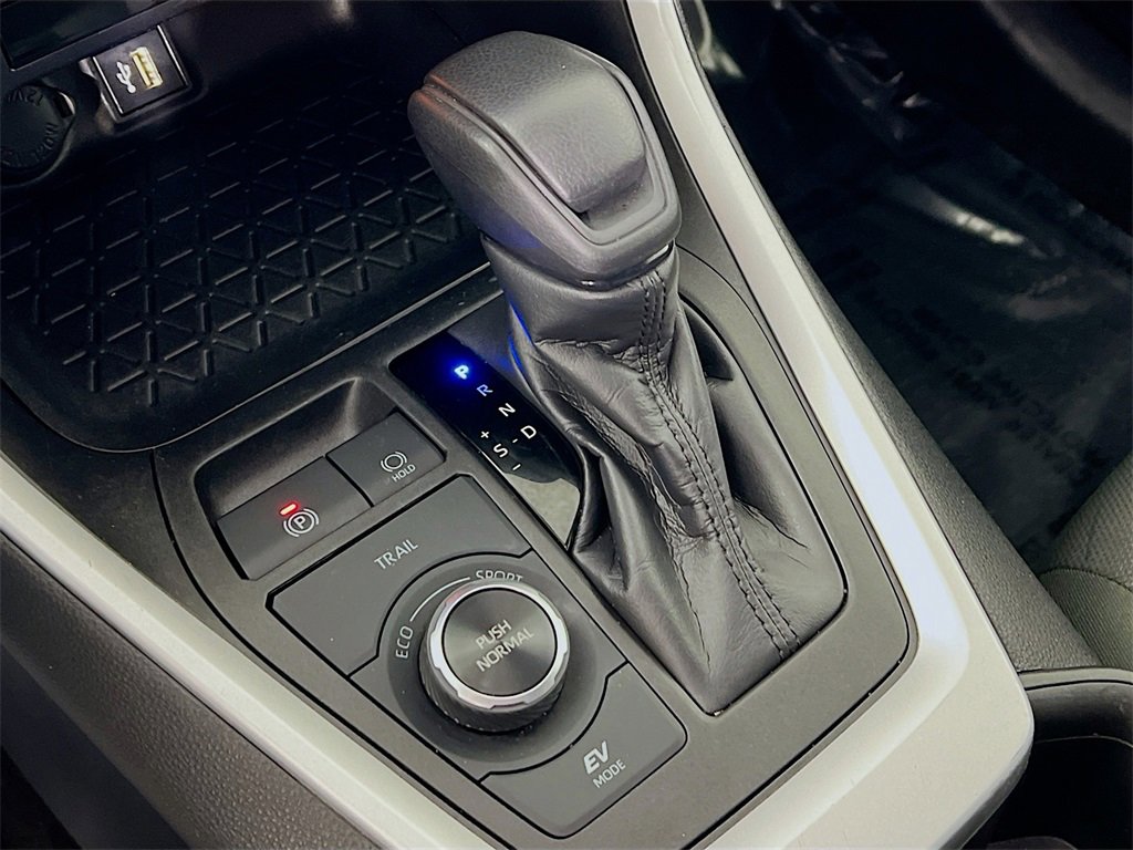 Certified 2024 Toyota RAV4 XLE image 16