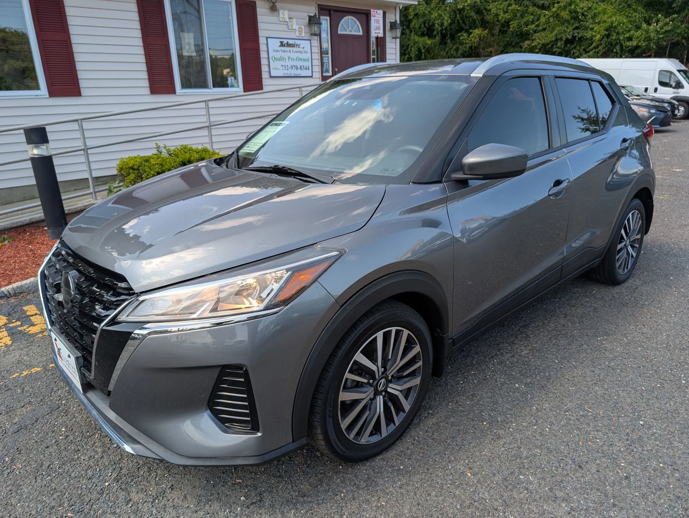 Used 2021 Nissan Kicks SV