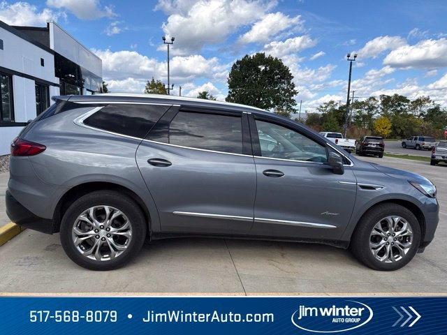 Used 2018 Buick Enclave Avenir w/ Avenir Technology Package AWD/4WD image 6