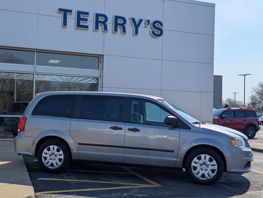 Used 2015 Dodge Grand Caravan American Value Package image 2