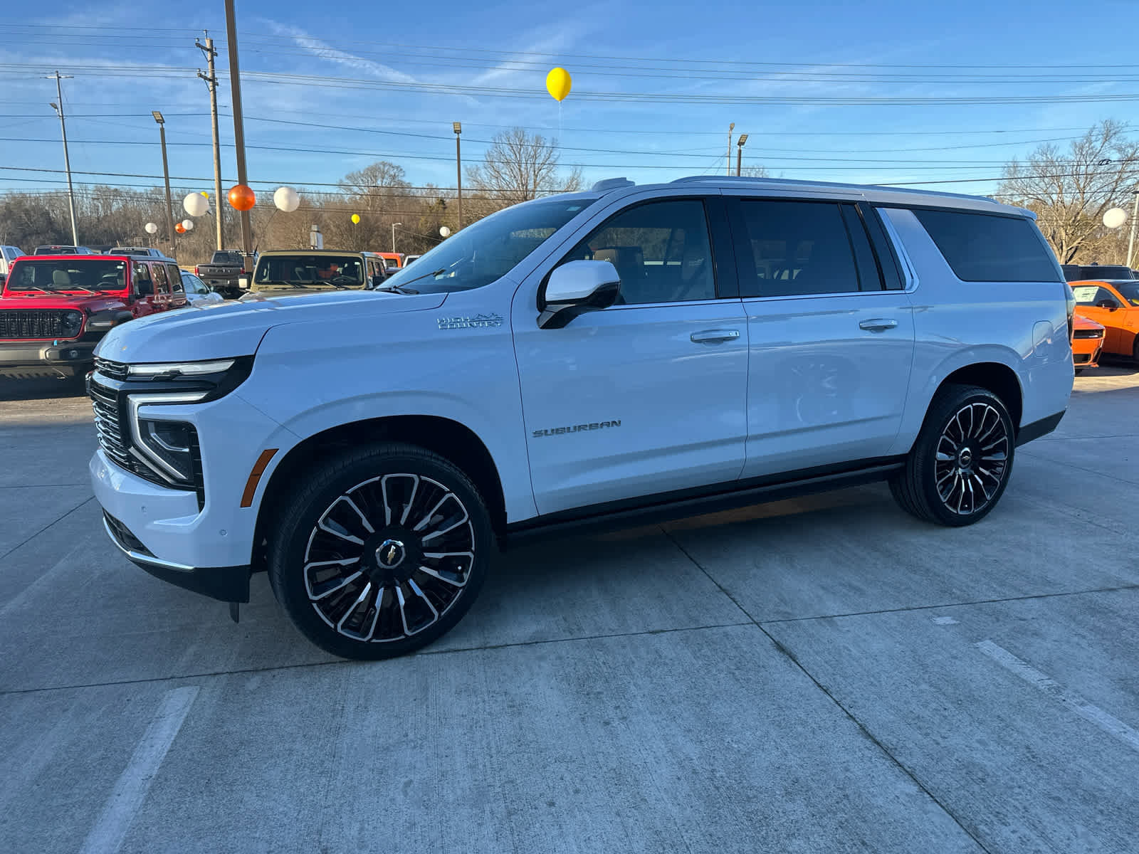 New 2026 Chevrolet Suburban High Country image 5