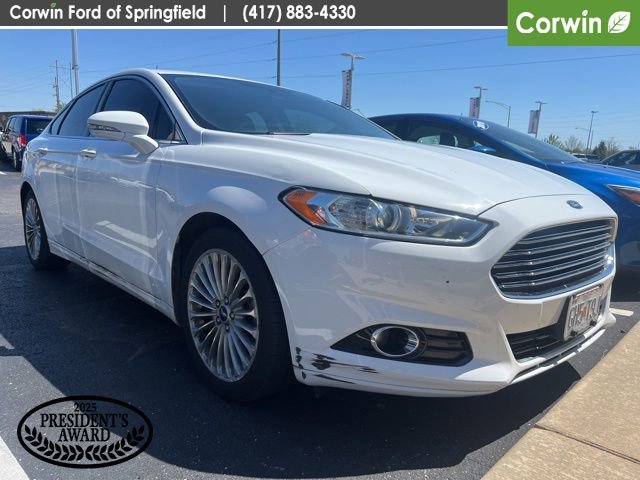Used 2016 Ford Fusion Titanium image 3