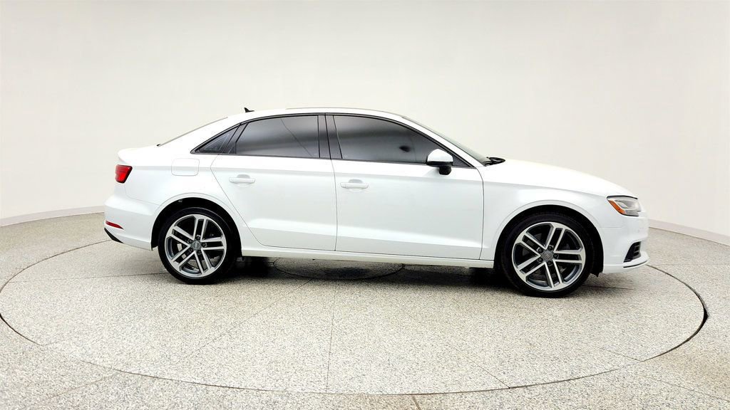 Used 2020 Audi A3 2.0T Premium Plus w/ Premium Plus Package FWD image 4