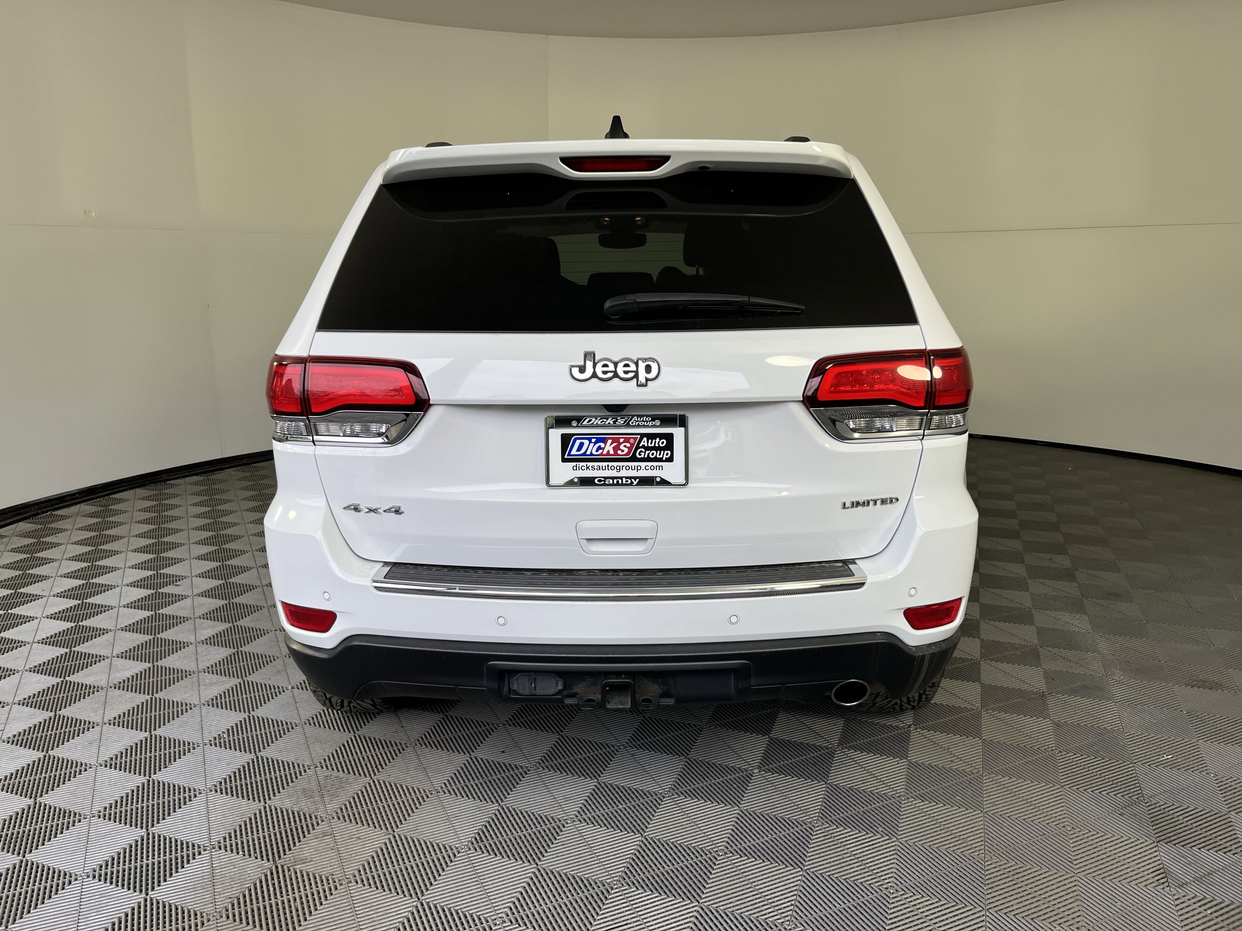 Used 2021 Jeep Grand Cherokee Limited w/ Luxury Group II AWD/4WD image 4