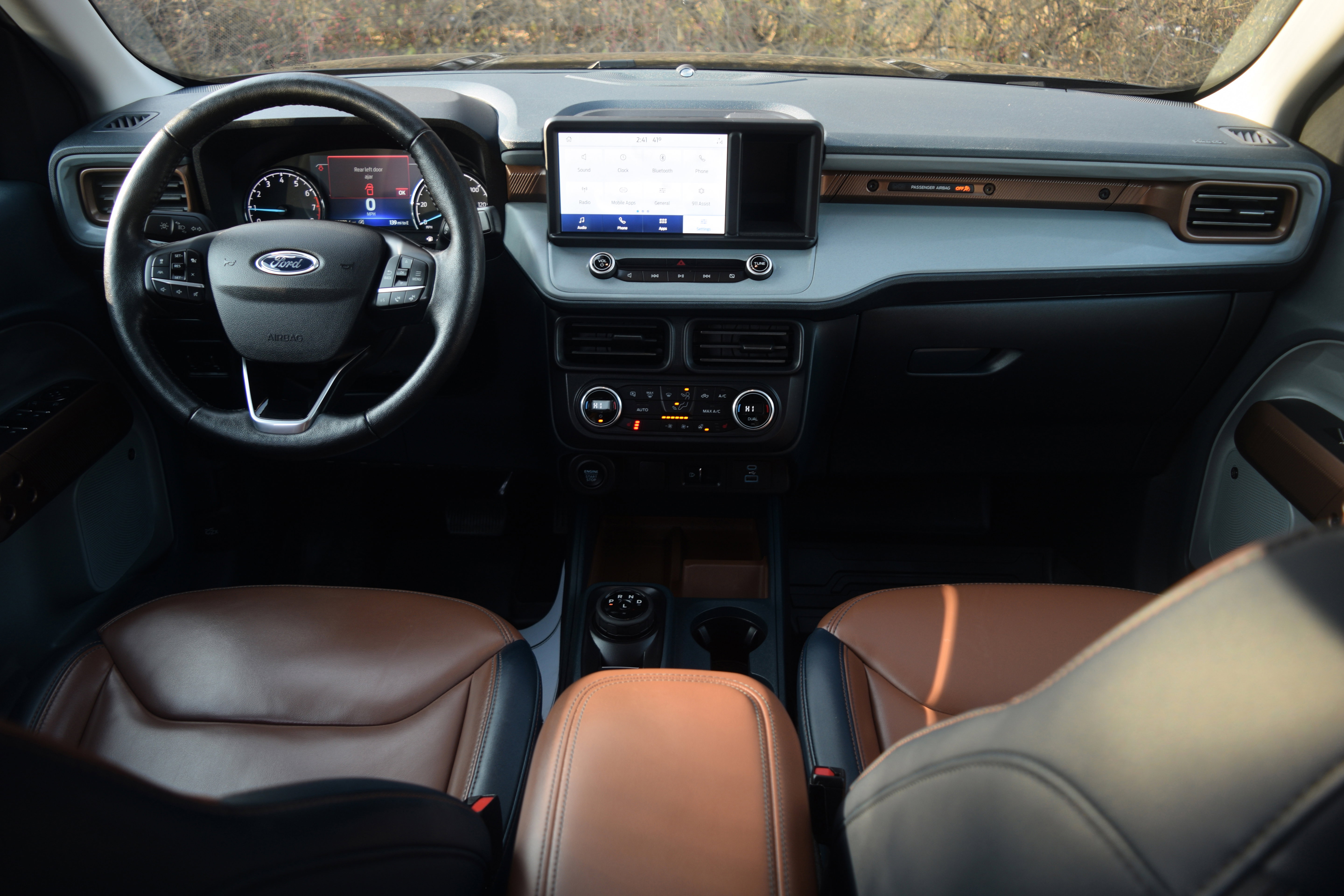 Used 2022 Ford Maverick Lariat w/ Lariat Luxury Package image 8