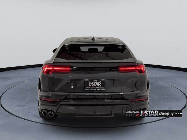Used 2023 Lamborghini Urus Performante image 5