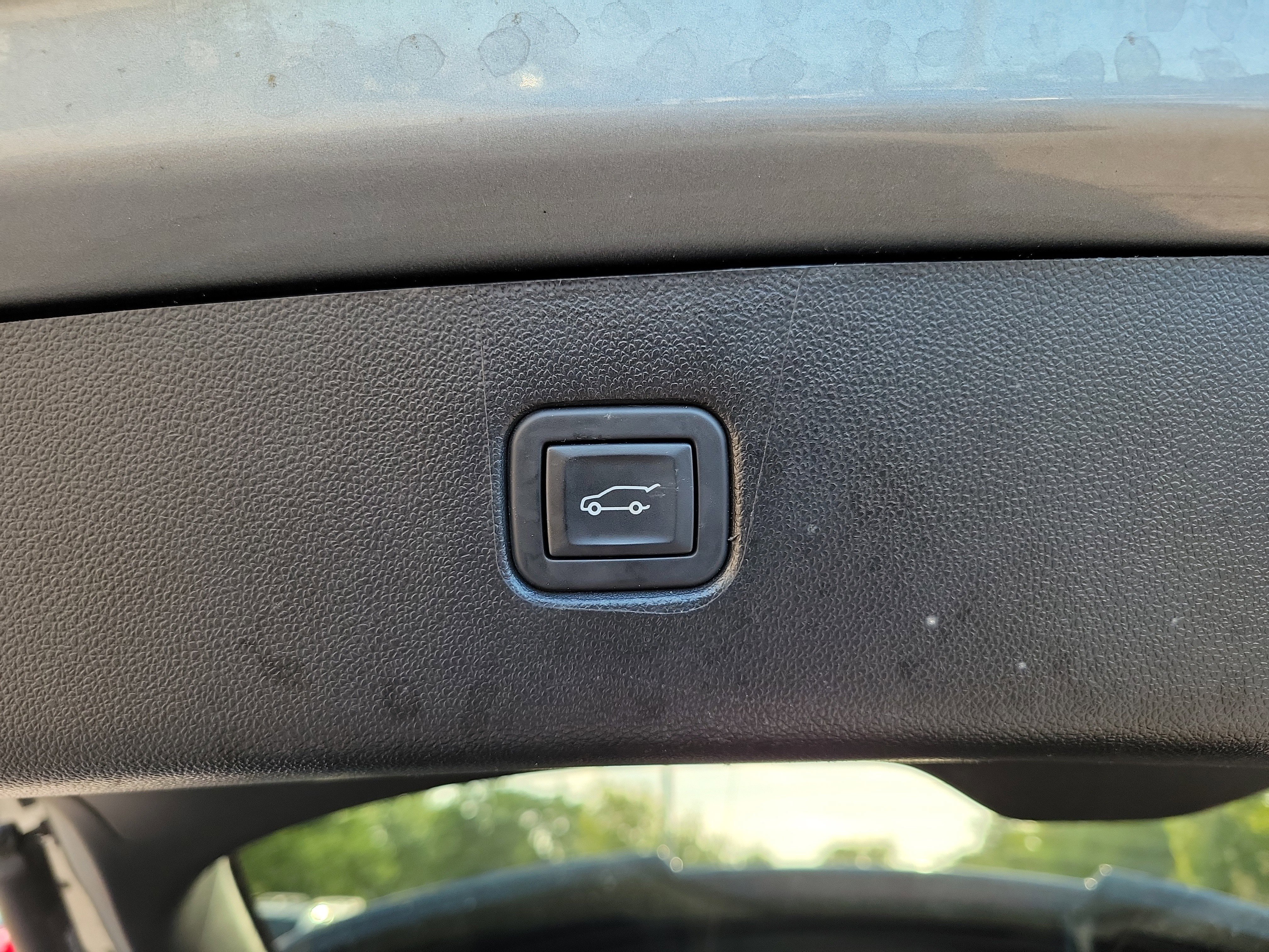 Used 2023 Chevrolet Blazer RS w/ Driver Confidence II Package FWD image 12