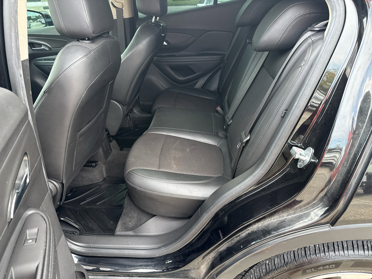 Used 2019 Buick Encore Preferred image 17
