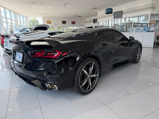 Used 2023 Chevrolet Corvette Stingray Premium Cpe w/ Z51 Performance Package RWD image 11
