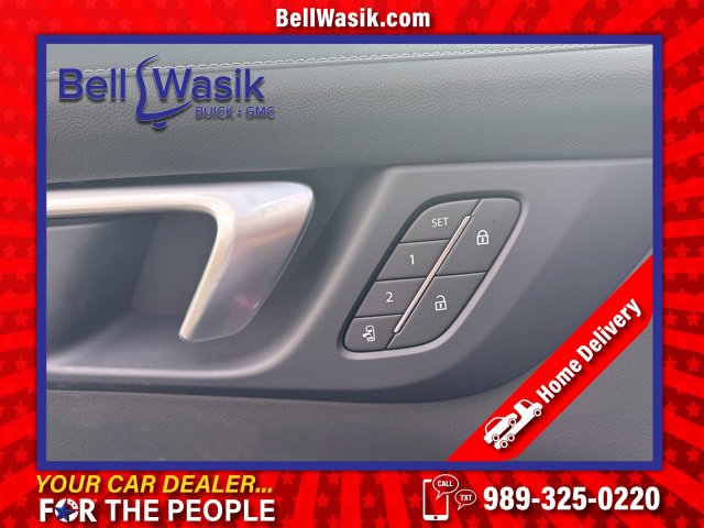 New 2026 Buick Enclave Preferred w/ Power Package image 16