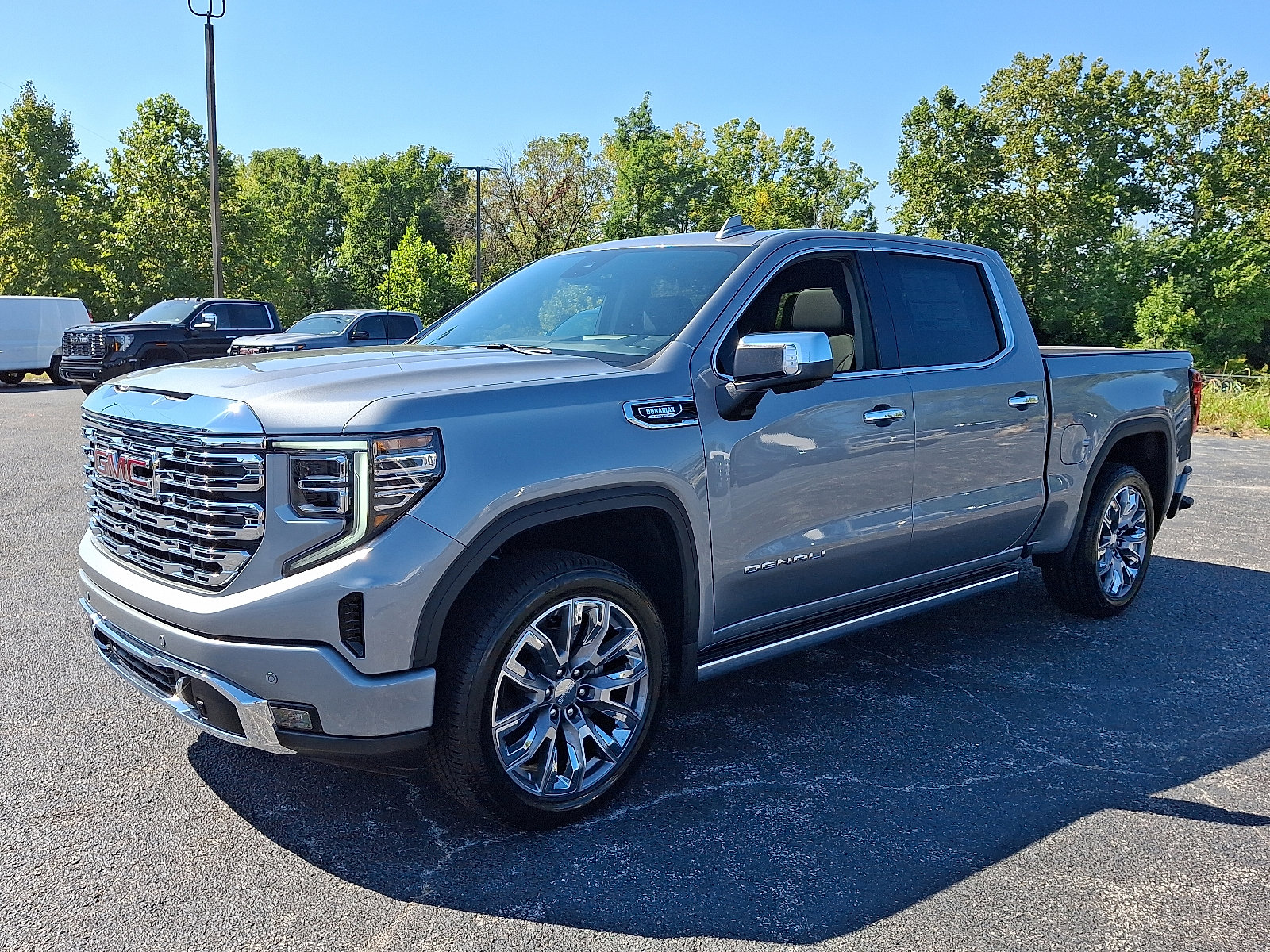 New 2026 GMC Sierra 1500 Denali w/ Denali Reserve Package image 3