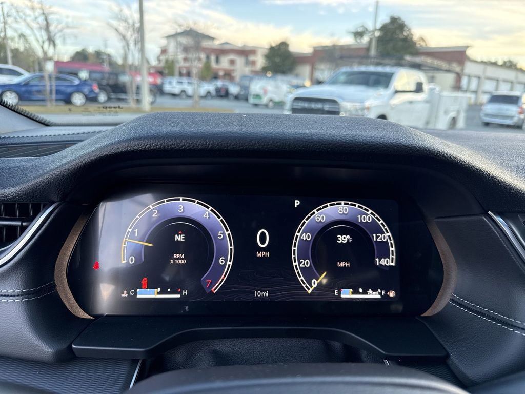 New 2025 Jeep Grand Cherokee Altitude image 17