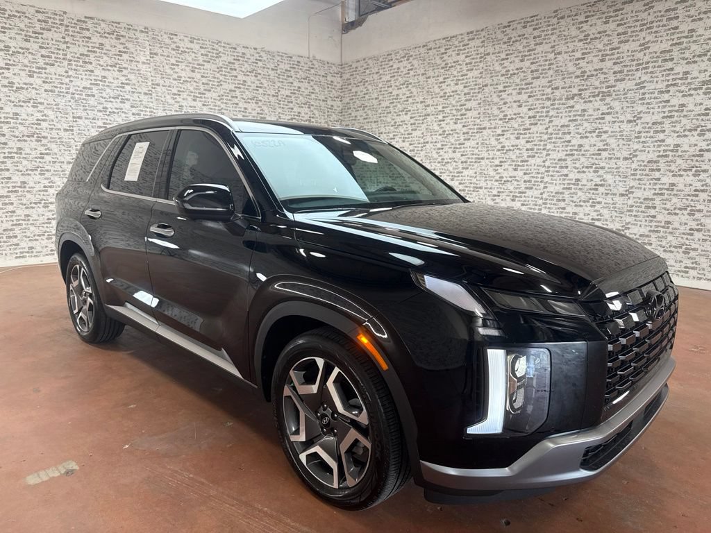 Used 2025 Hyundai Palisade SEL FWD image 1