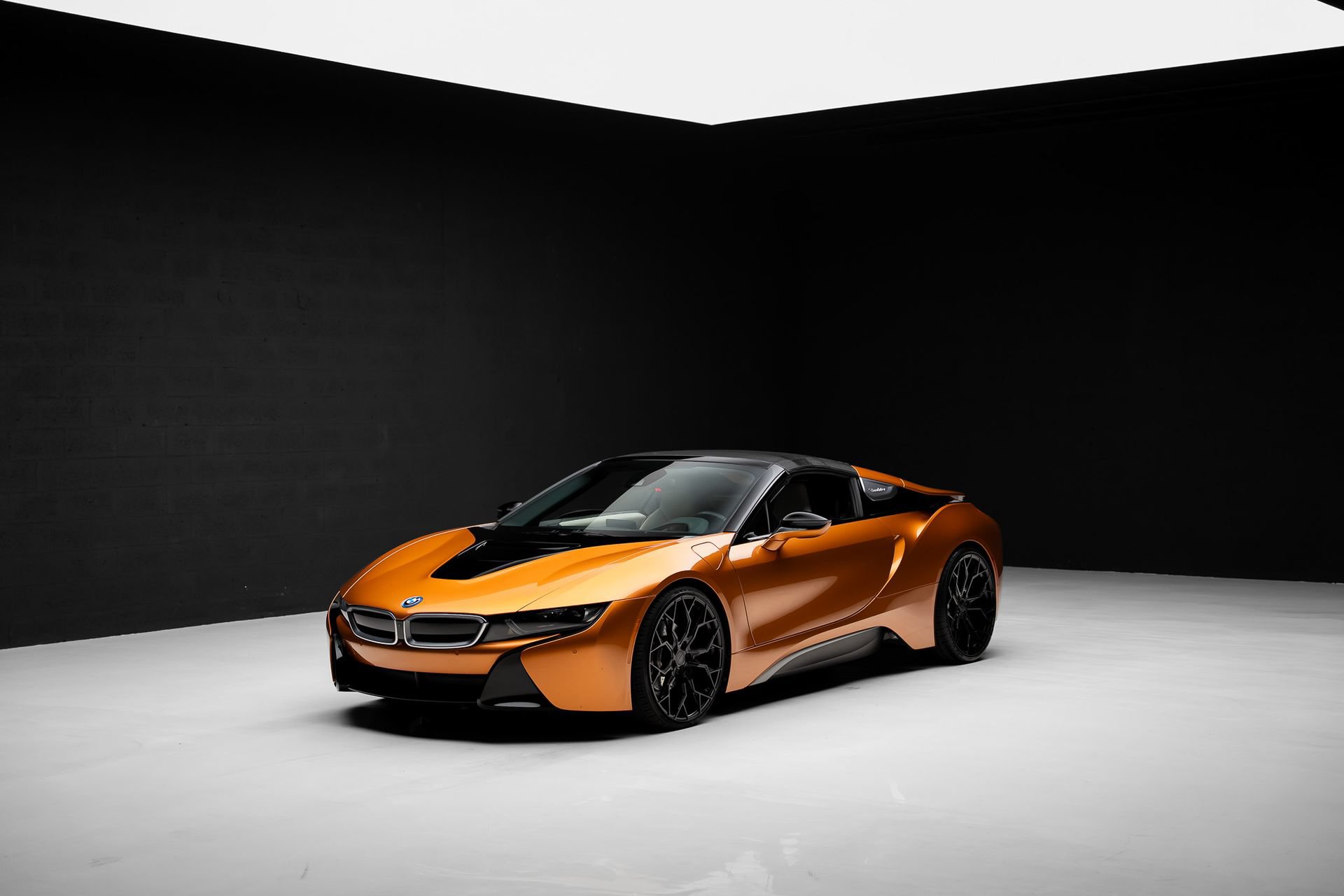 Used 2019 BMW i8 Roadster AWD/4WD image 4