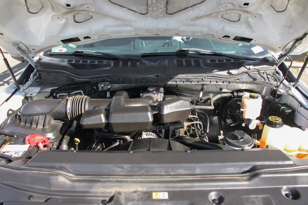 Used 2018 Ford F350 XL w/ Power Equipment Group RWD image 12
