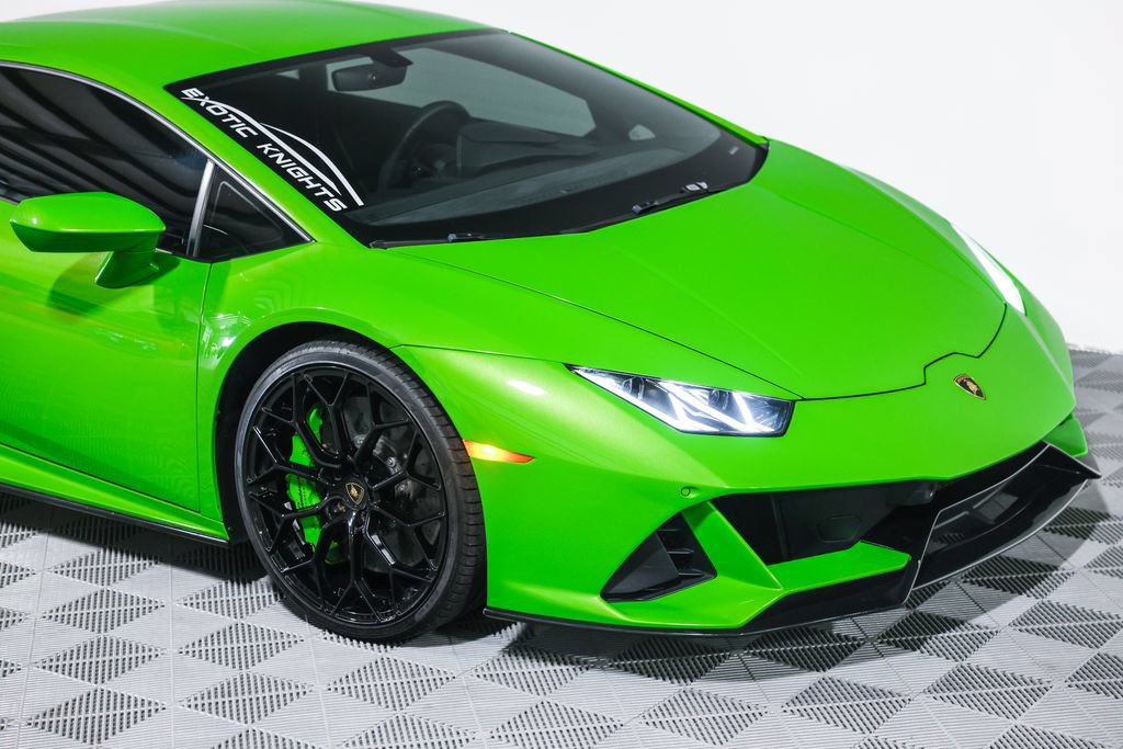 Used 2020 Lamborghini Huracan EVO AWD/4WD image 6
