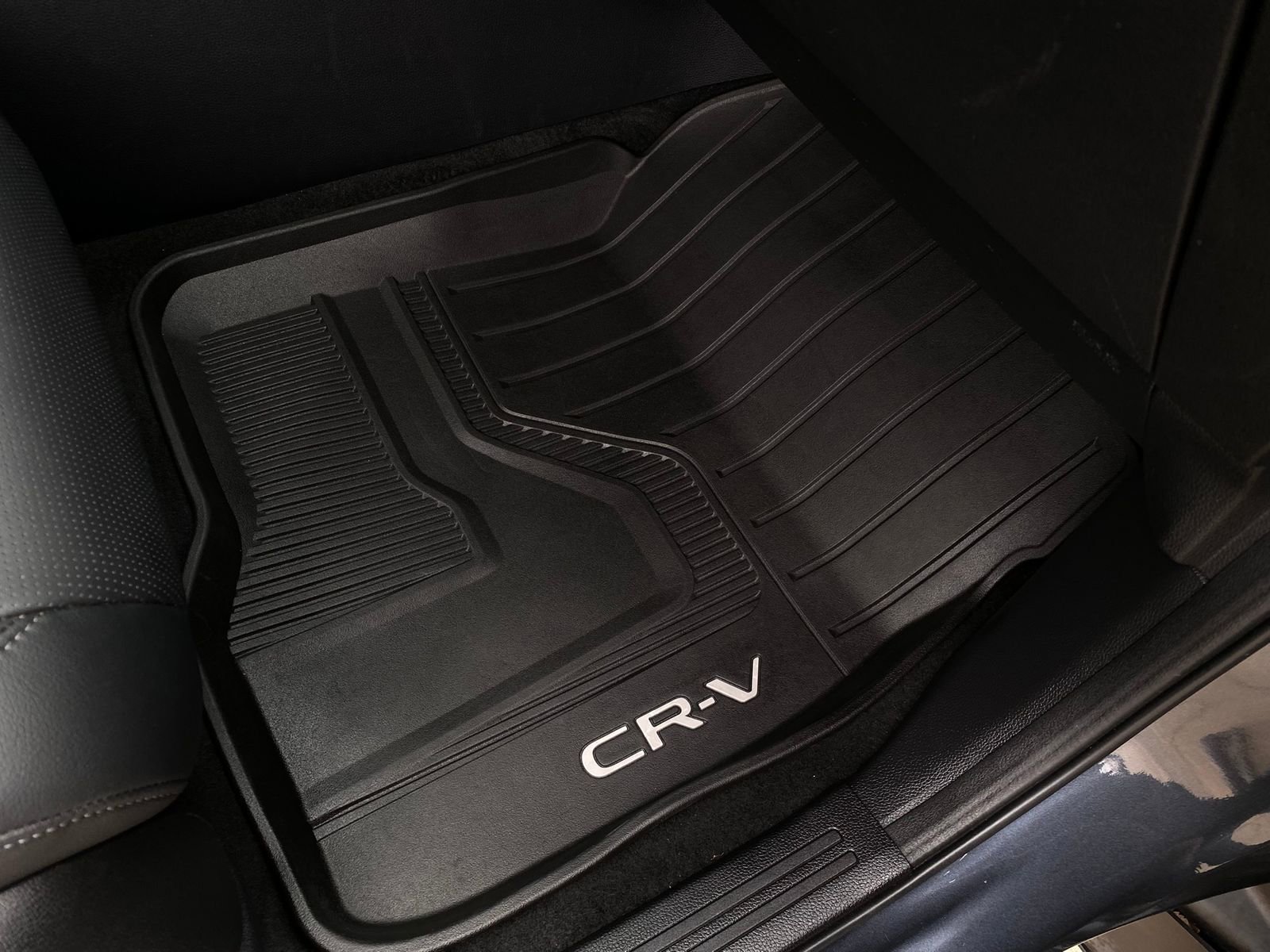 Used 2025 Honda CR-V EX-L image 14