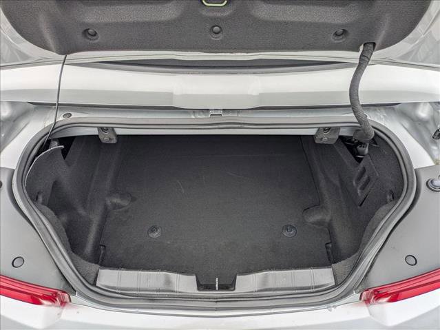 Used 2019 Chevrolet Camaro LT image 6