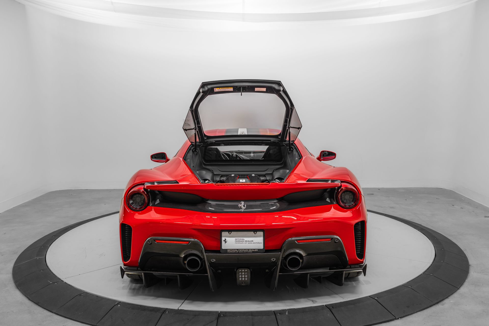 Certified 2020 Ferrari 488 Pista Coupe RWD image 20