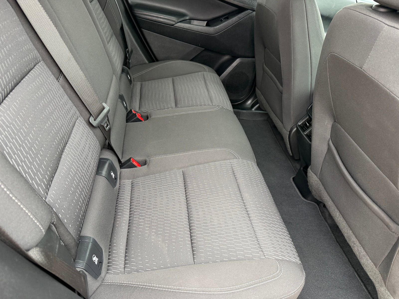 Used 2025 Chevrolet Equinox LT FWD image 18