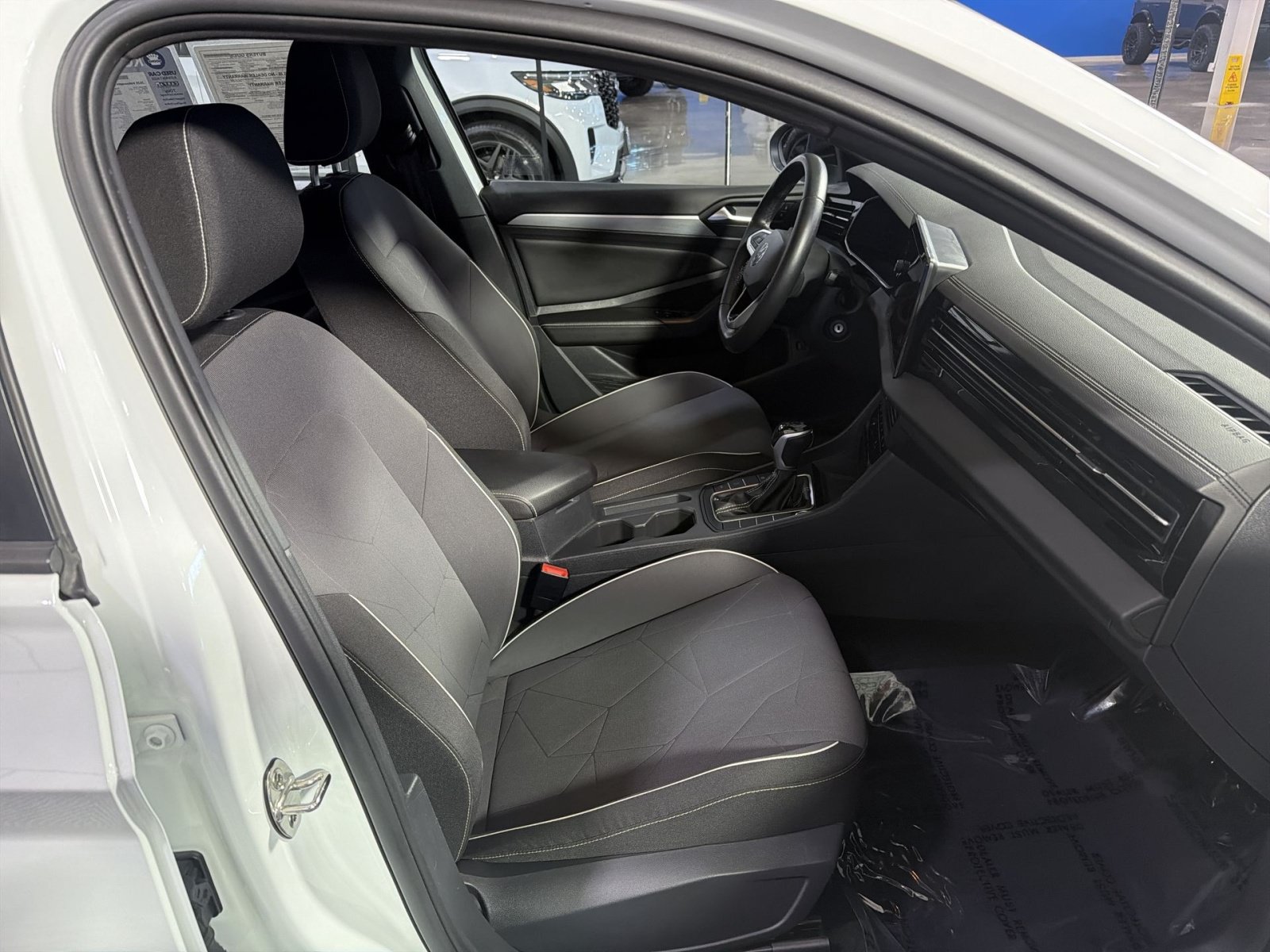 Used 2025 Volkswagen Jetta Sport FWD image 24
