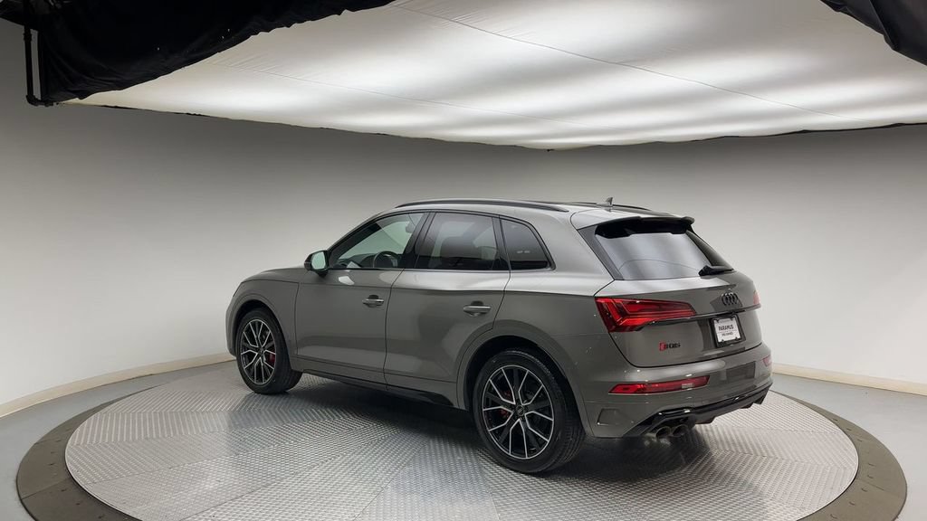 Used 2023 Audi SQ5 Premium Plus w/ Premium Plus Package AWD/4WD image 4