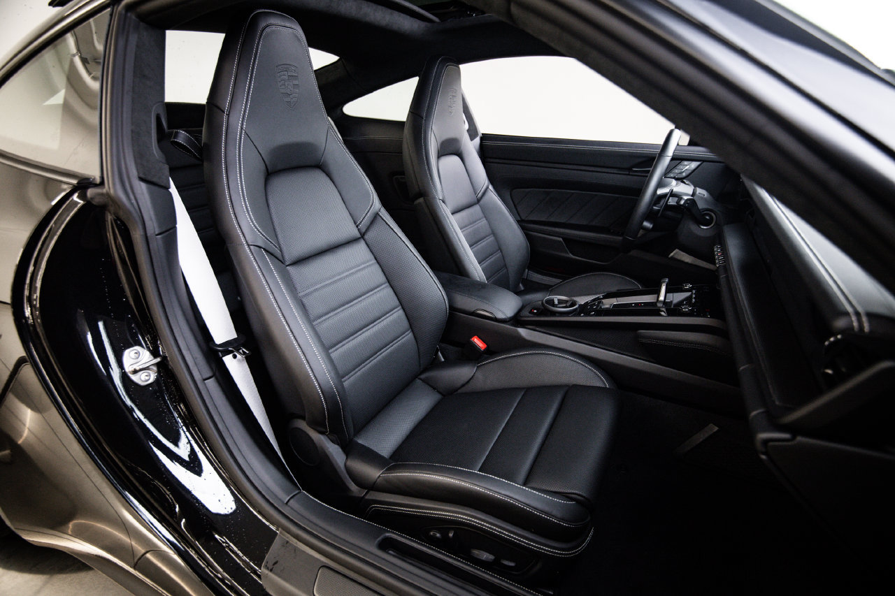 Certified 2026 Porsche 911 Carrera GTS RWD image 29
