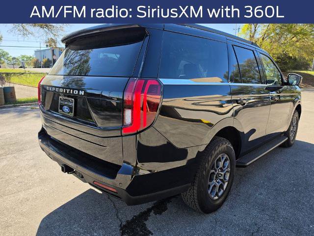 Certified 2025 Ford Expedition Active image 4