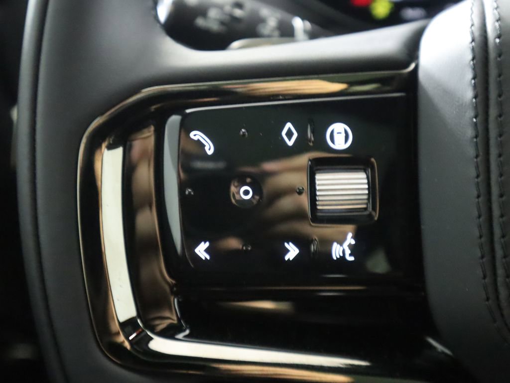 New 2025 Land Rover Range Rover Sport Dynamic SE image 12