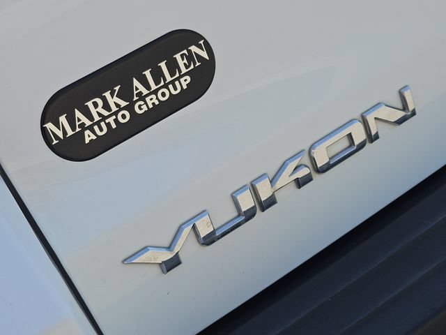 Used 2018 GMC Yukon SLT w/ Open Road Package AWD/4WD image 11