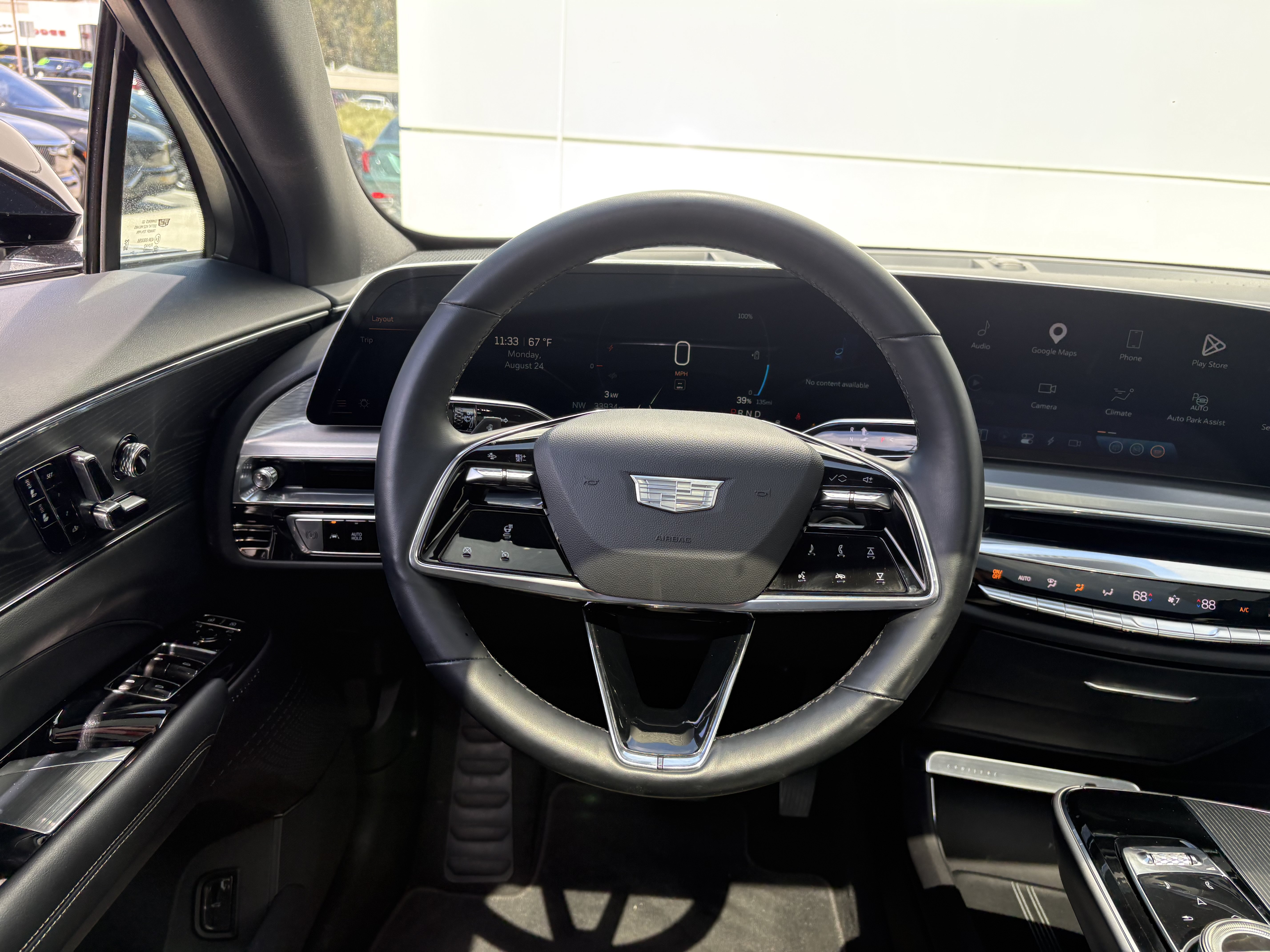 Certified 2024 Cadillac Lyriq Luxury RWD image 16