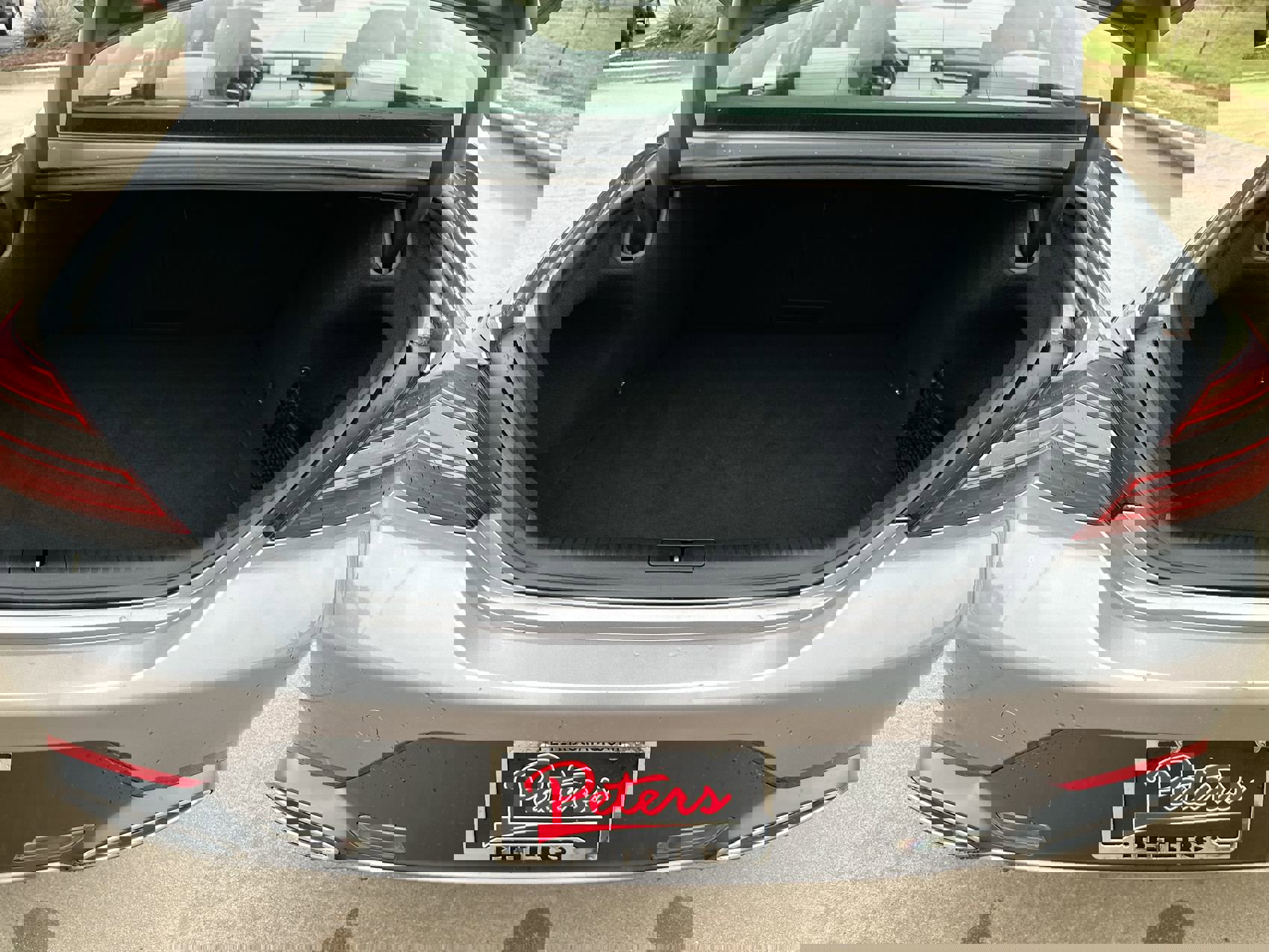 Used 2024 Genesis G70 2.5T image 23