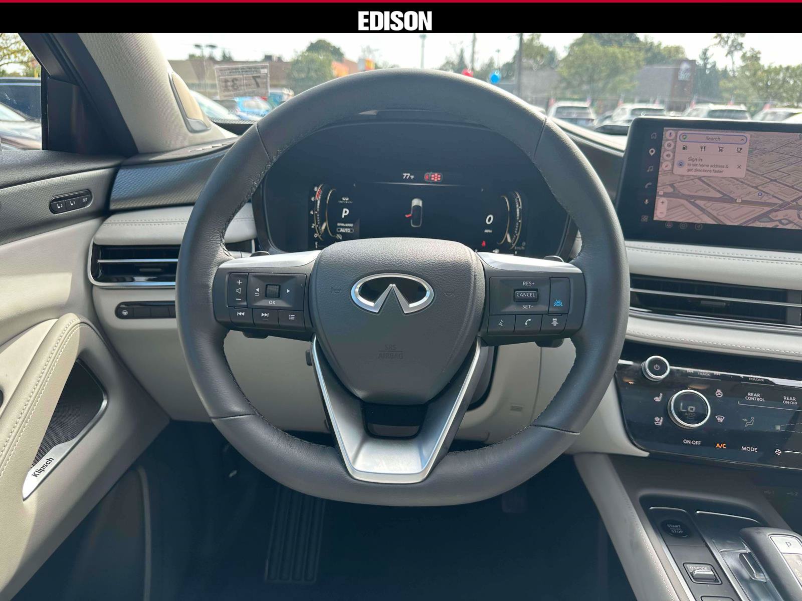 Used 2027 INFINITI QX60 Luxe w/ Cargo Package AWD/4WD image 14
