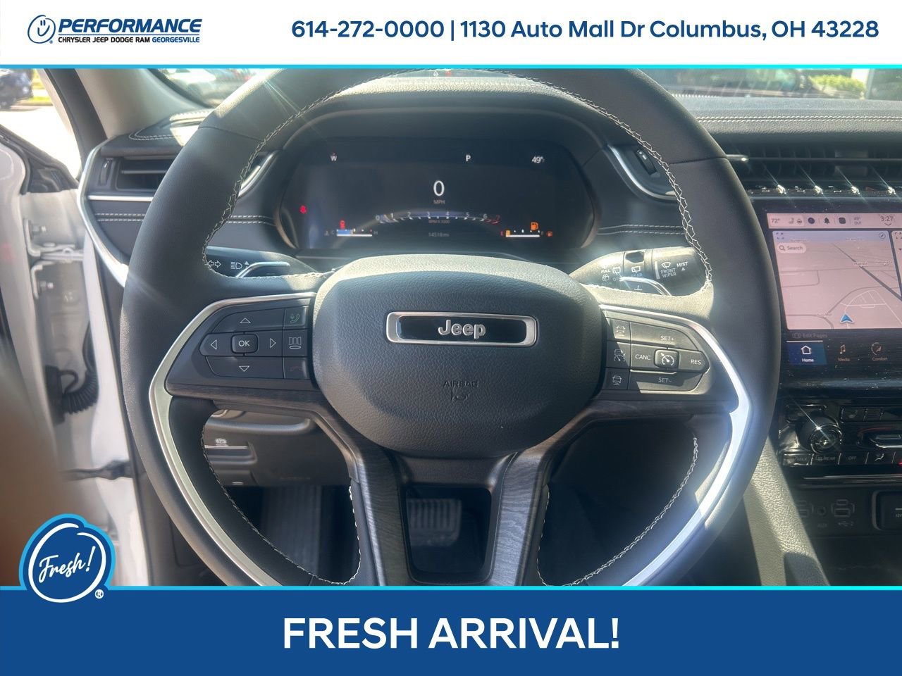 Used 2024 Jeep Grand Cherokee Limited w/ Black Appearance Package image 18