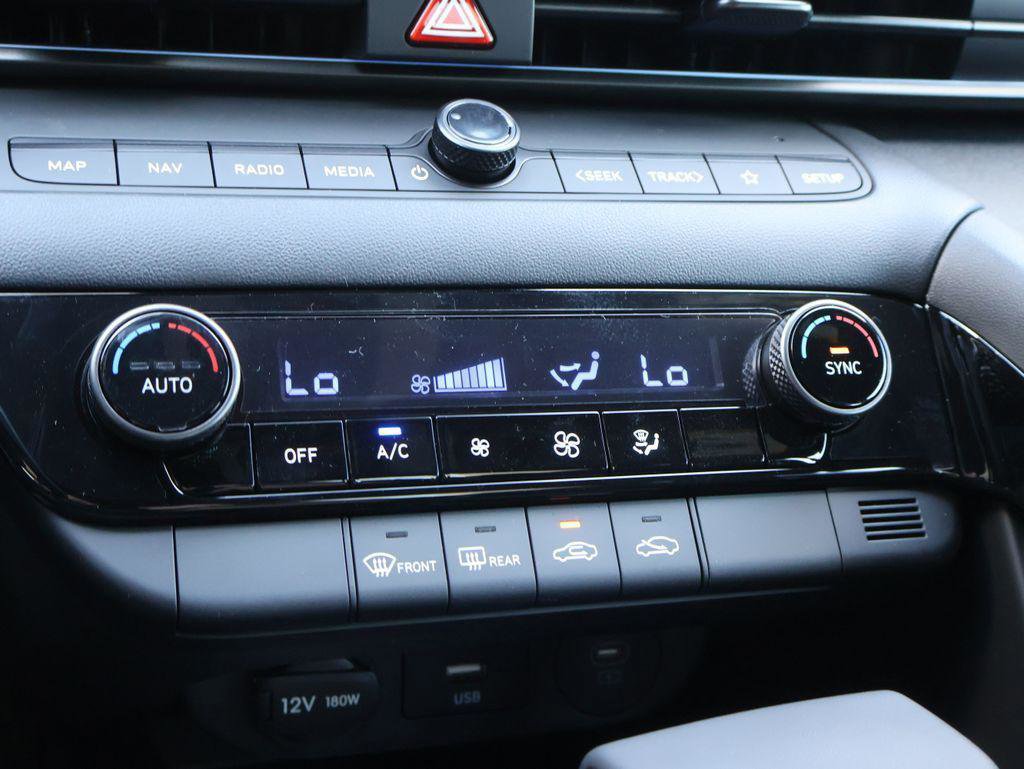 New 2026 Hyundai Elantra Sport image 37