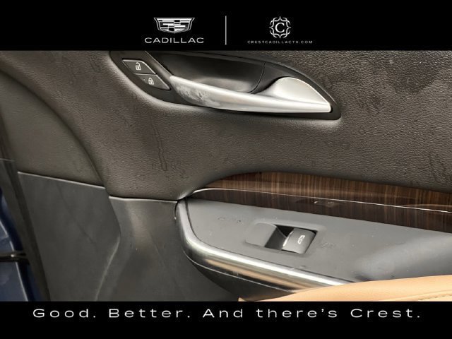 Used 2024 Cadillac XT4 Premium Luxury w/ Cold Weather Package FWD image 28