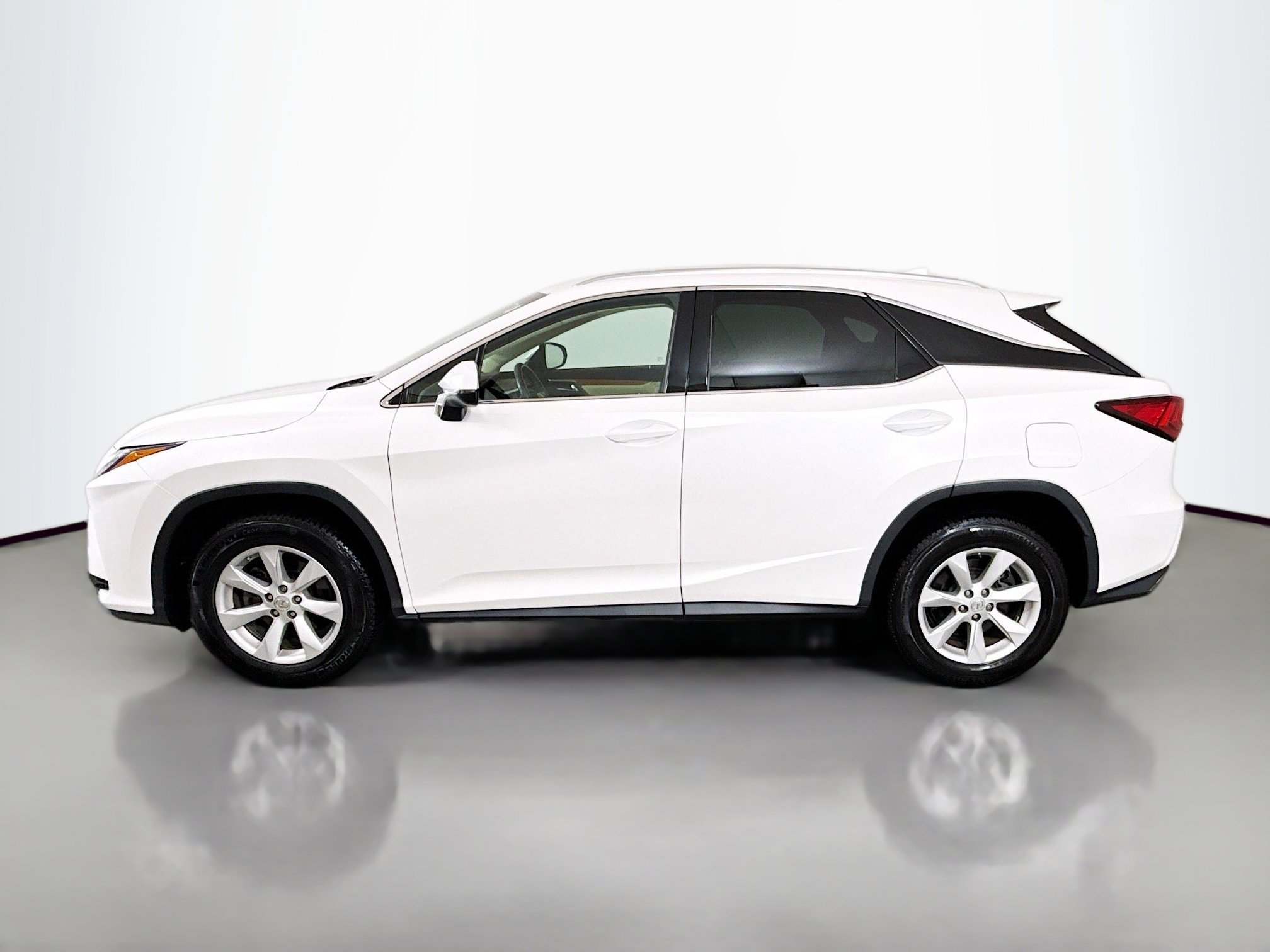Used 2017 Lexus RX 350 AWD w/ Premium Package image 4