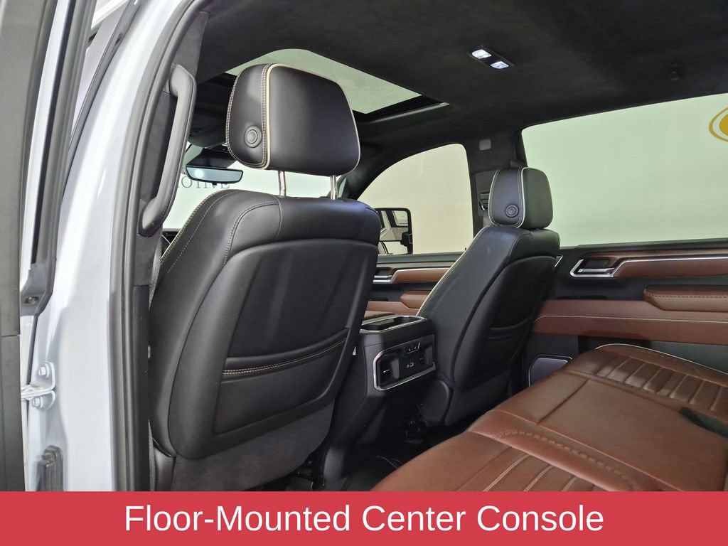 Used 2025 GMC Sierra 3500 Denali Ultimate AWD/4WD image 35