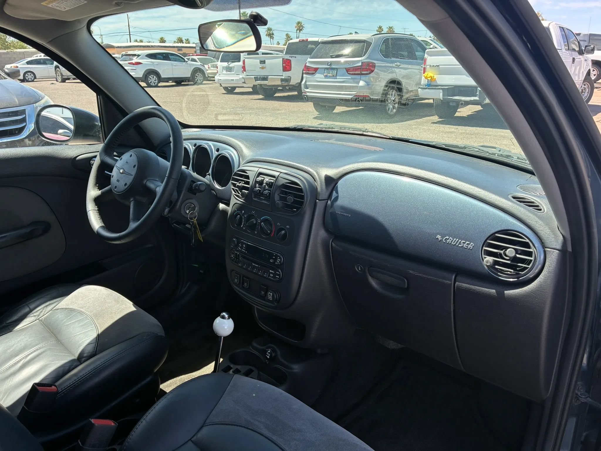 Used 2003 Chrysler PT Cruiser Limited FWD image 23