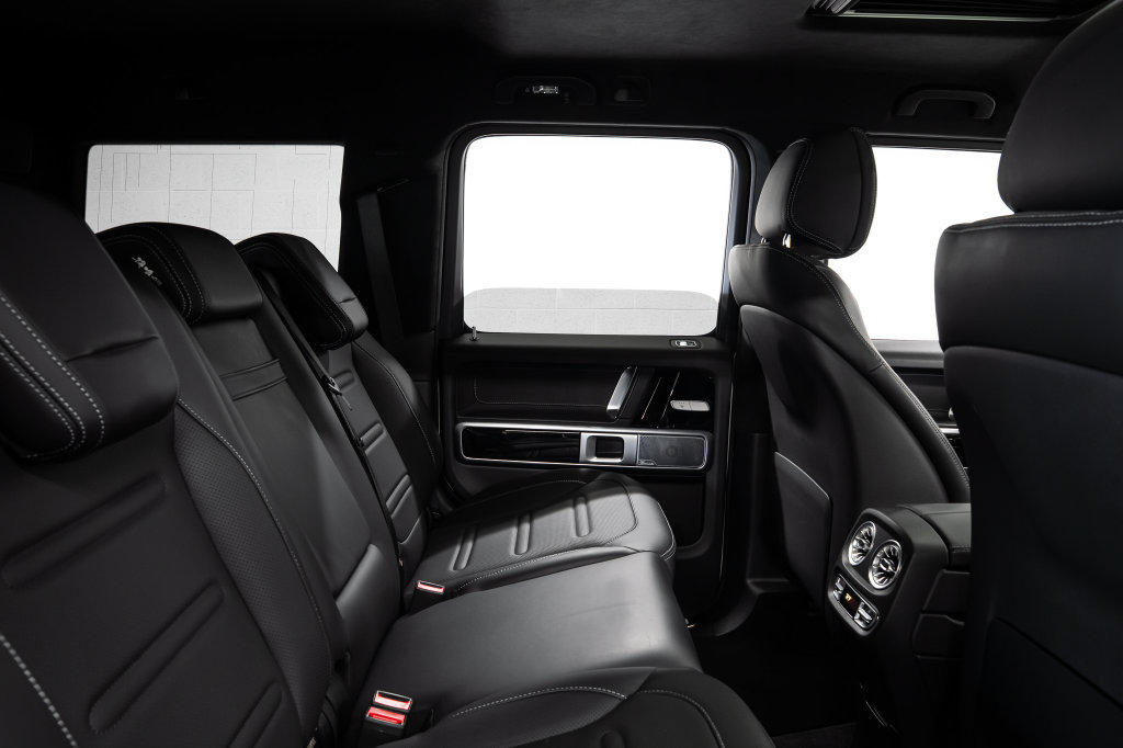 Used 2024 Mercedes-Benz G 550 image 33