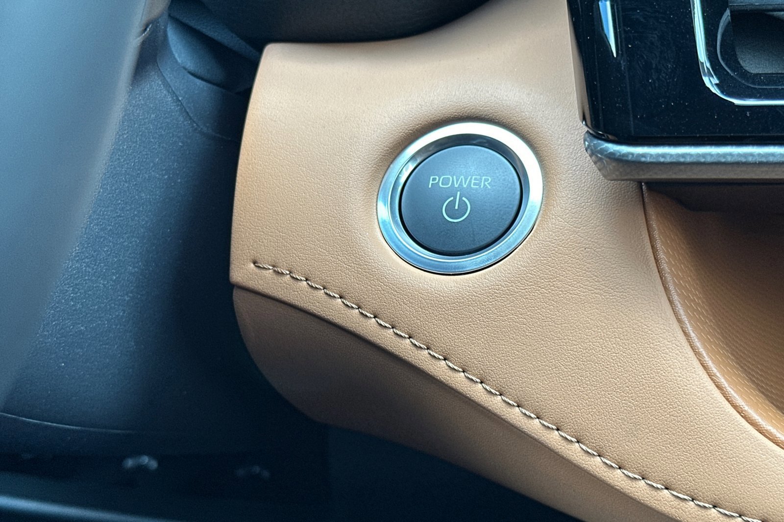 Certified 2026 Toyota Highlander Platinum AWD/4WD image 22