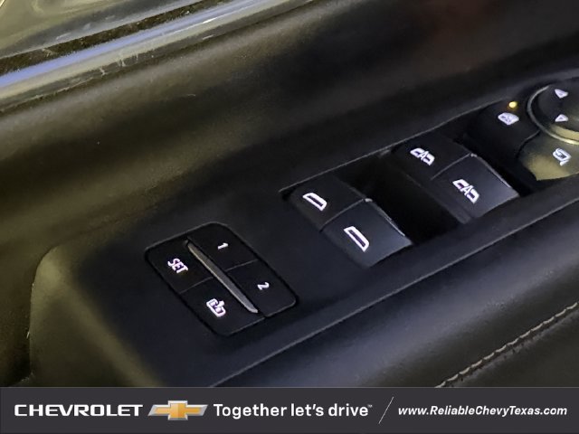 Used 2023 Chevrolet Tahoe Premier w/ Premium Package AWD/4WD image 30