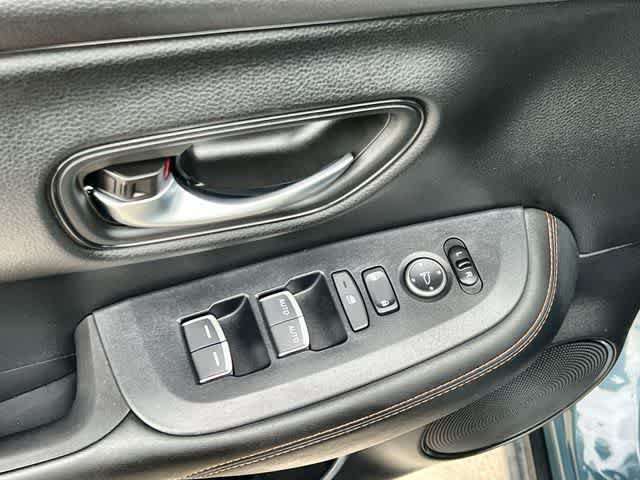 Used 2024 Honda HR-V Sport image 30