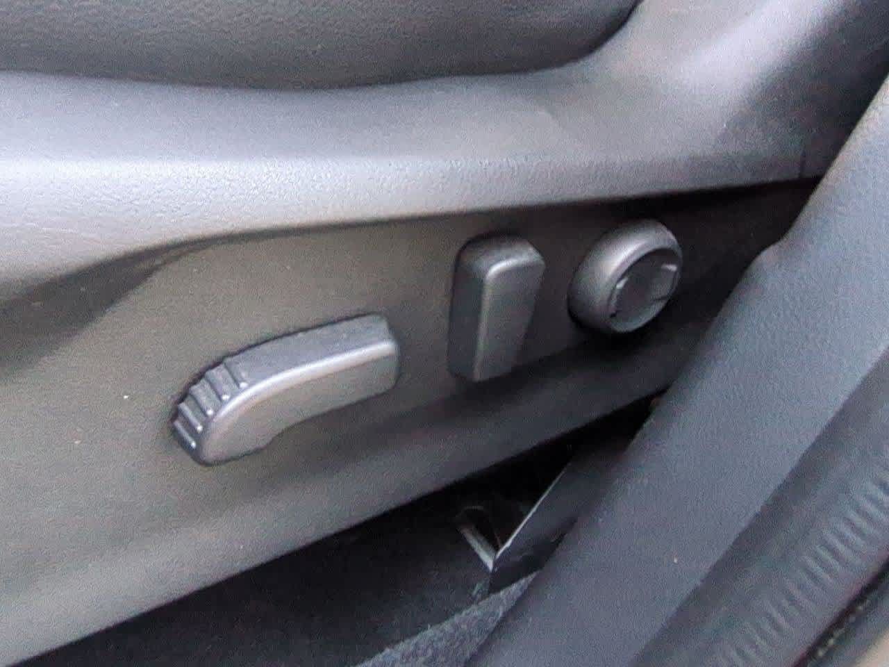 Certified 2024 Subaru Forester Premium AWD/4WD image 16