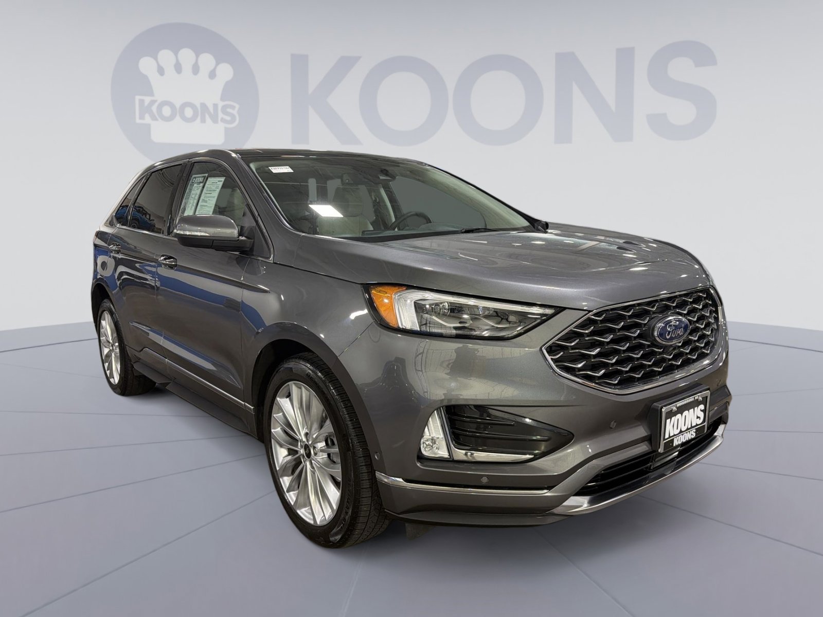 Used 2022 Ford Edge Titanium w/ Equipment Group 301A AWD/4WD image 10