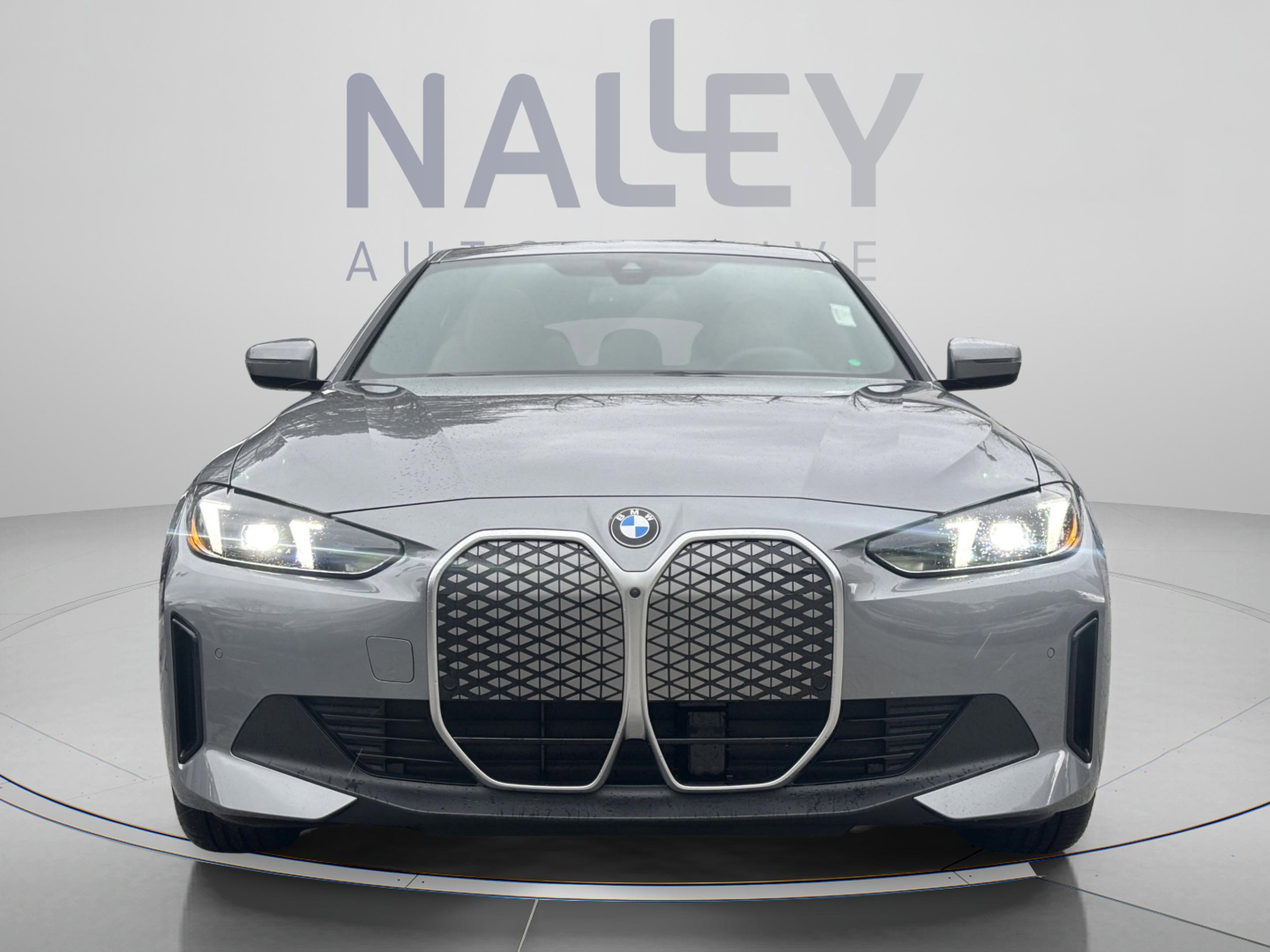 Used 2026 BMW i4 eDrive40 w/ Parking Assistance Package RWD image 7